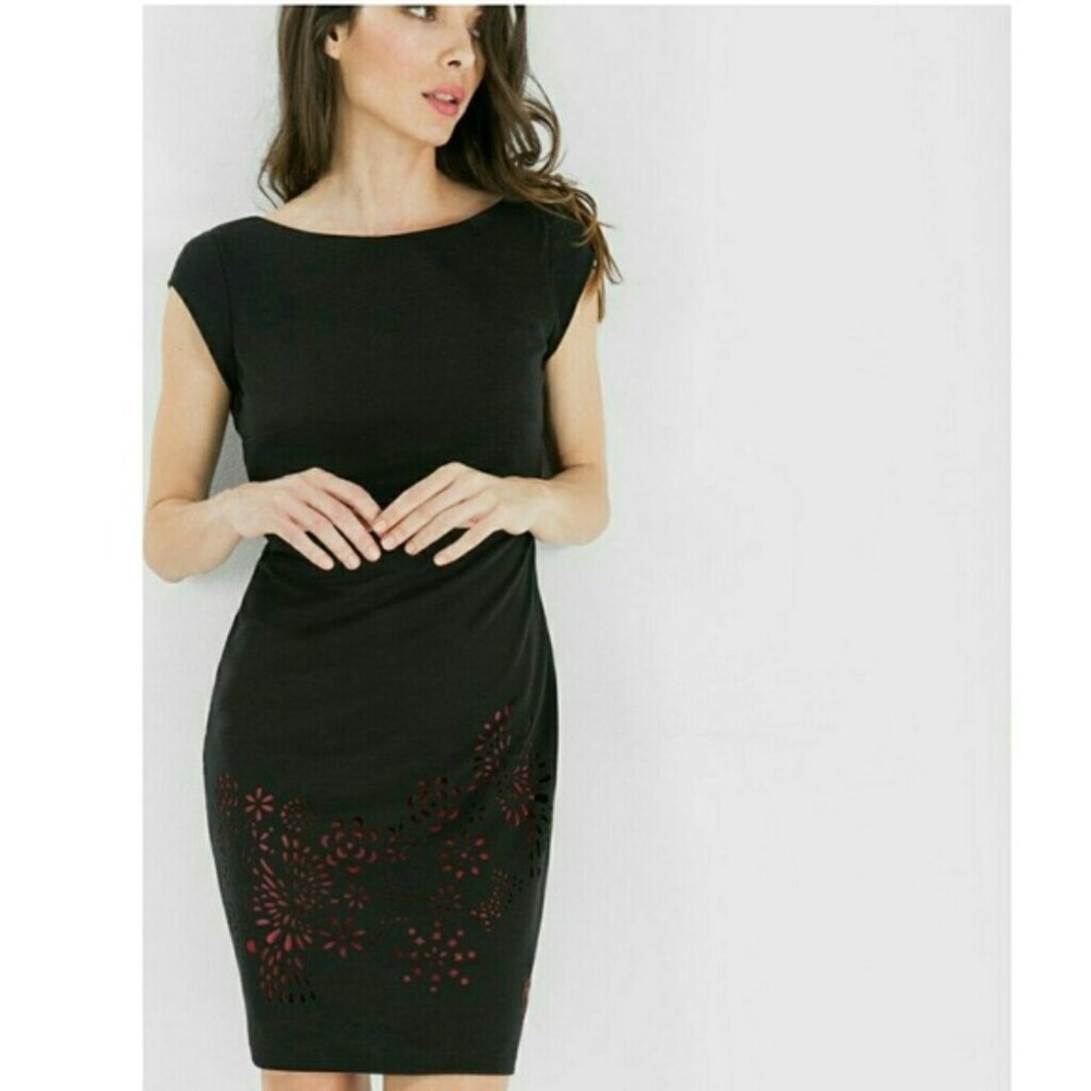 Desigual Badajoz black cutouts dress sz. L
